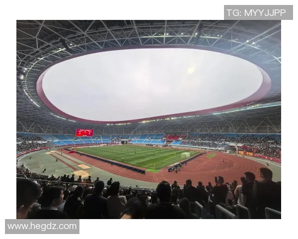 未来足球界的璀璨新星们将如何改变比赛格局与球迷期待