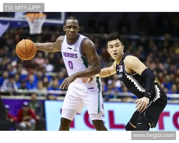 武汉篮球队在选拔赛中以95分稳居积分榜首位,表现抢眼